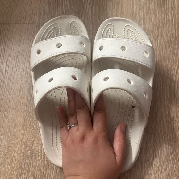 Crocs - Picture 3 of 4